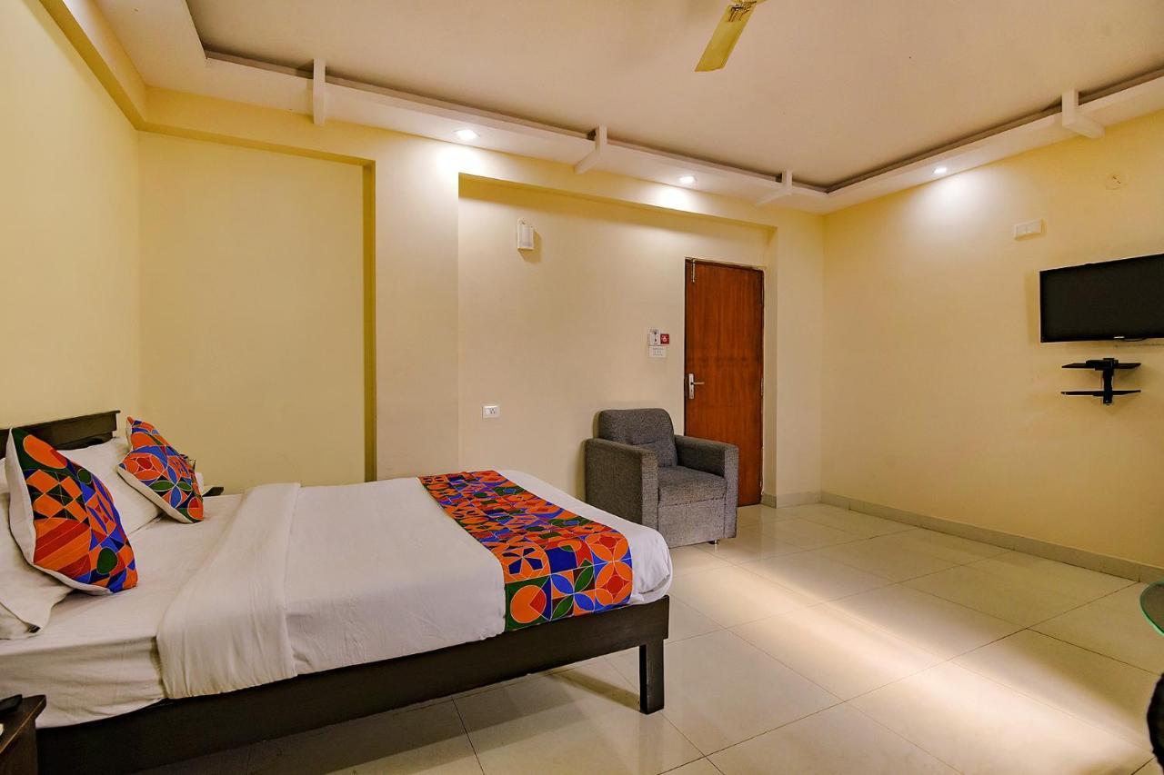 Fabhotel Emerald Inn Bangalore Buitenkant foto