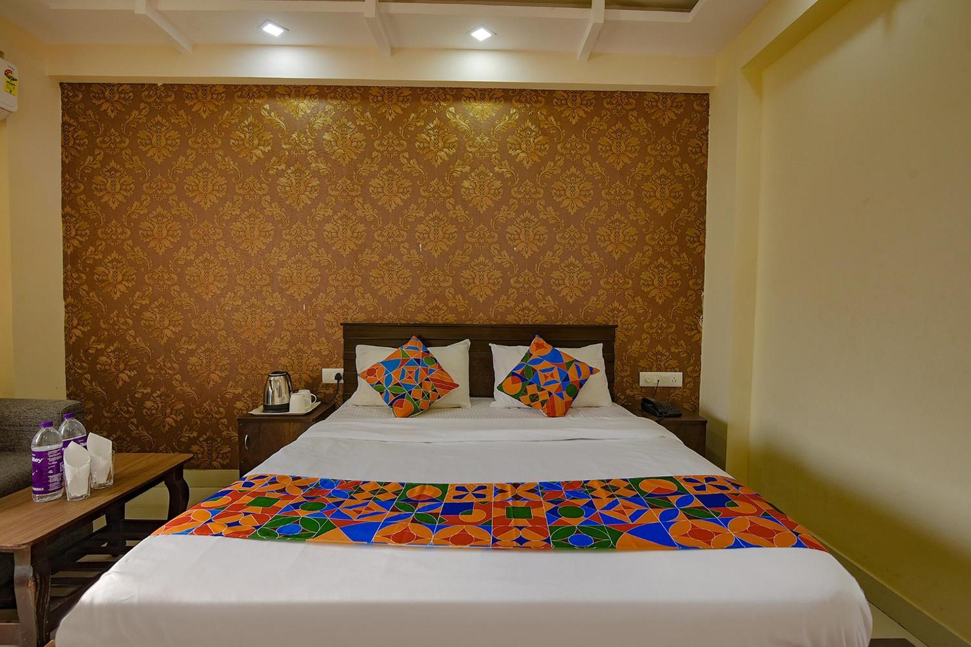 Fabhotel Emerald Inn Bangalore Buitenkant foto