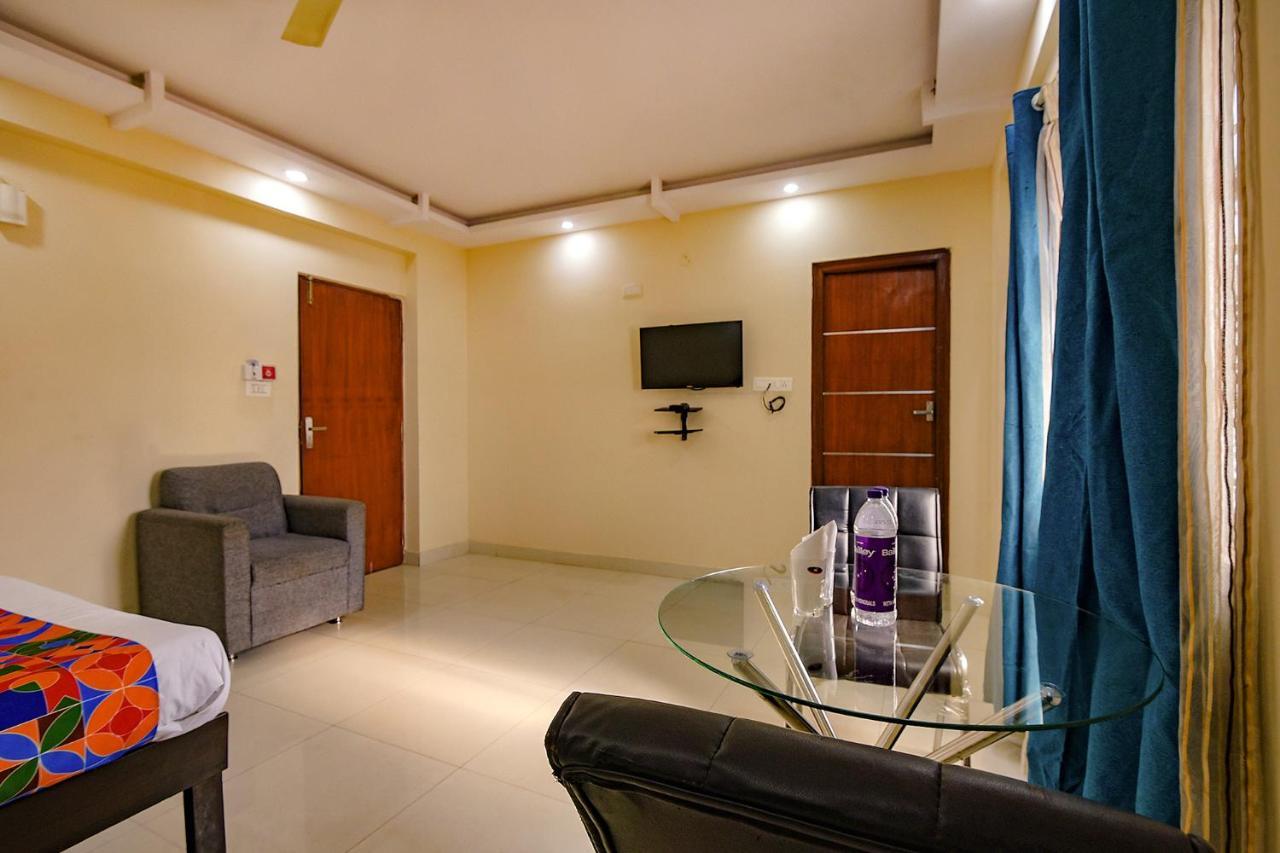 Fabhotel Emerald Inn Bangalore Buitenkant foto