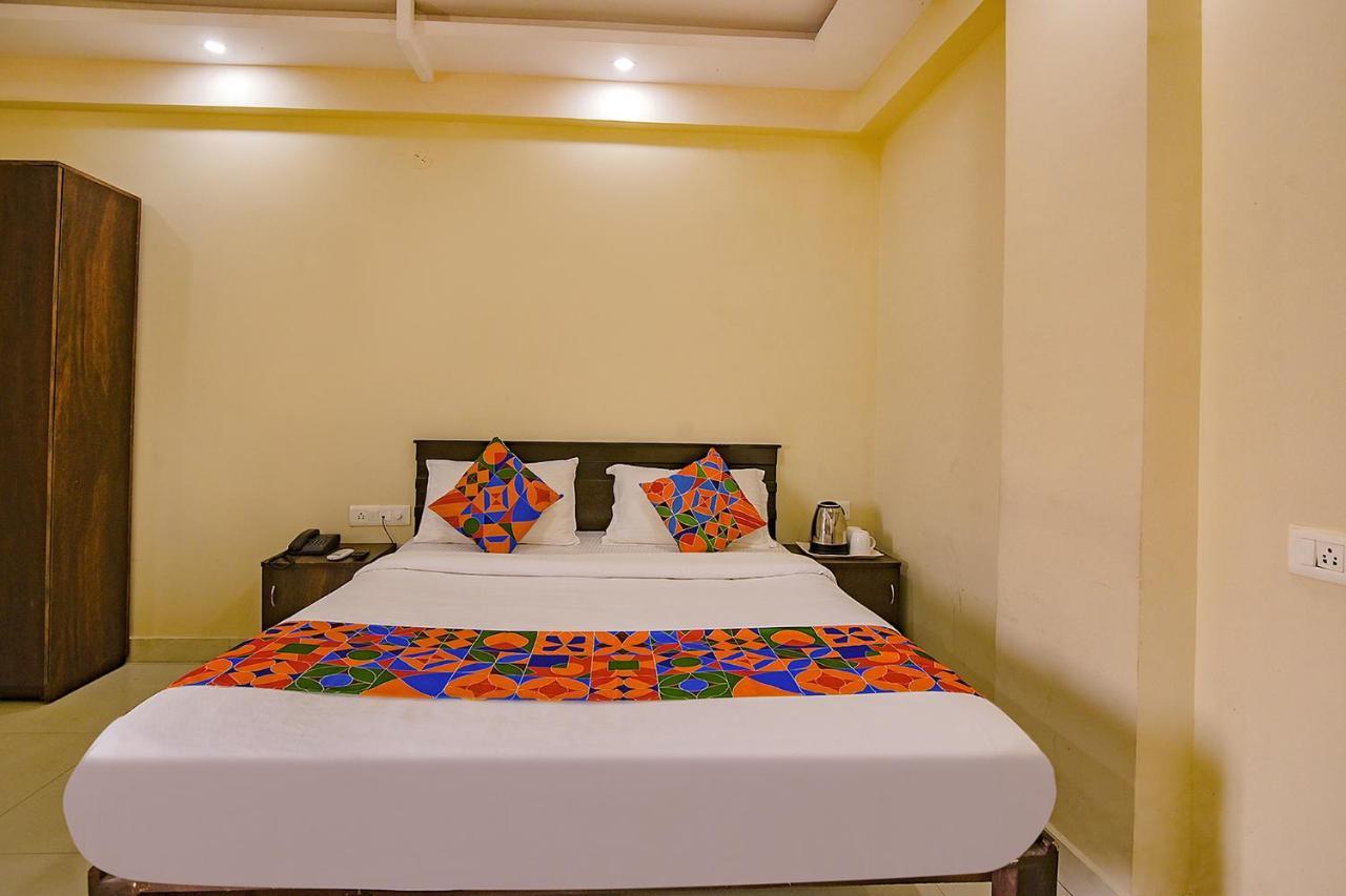 Fabhotel Emerald Inn Bangalore Buitenkant foto